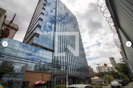 Studio para alugar com 25m², 1 quarto e sem vaga Studio para alugar com 25m², 1 quarto e sem vagaFachada