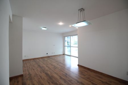 Sala de apartamento à venda com 3 quartos, 111m² em Jacarepaguá, Rio de Janeiro