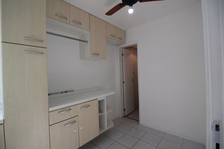 Apartamento à venda com 111m², 4 quartos e 2 vagasQuarto de Serviço