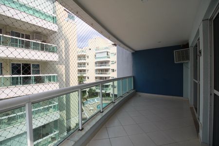 Varanda de apartamento à venda com 3 quartos, 111m² em Jacarepaguá, Rio de Janeiro