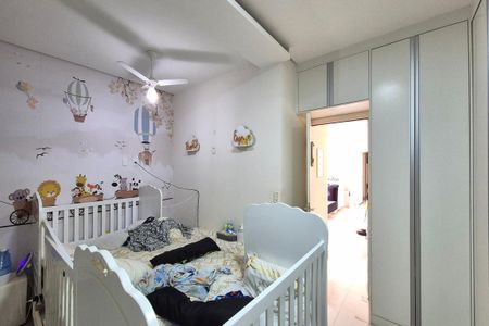 Casa de condomínio à venda com 400m², 5 quartos e 5 vagas Casa de condomínio à venda com 400m², 5 quartos e 5 vagasQuarto 2 - Suíte