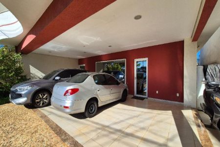 Casa de condomínio à venda com 400m², 5 quartos e 5 vagas Casa de condomínio à venda com 400m², 5 quartos e 5 vagasGaragem