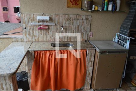 Casa para alugar com 60m², 2 quartos e 1 vagaÁrea de serviço