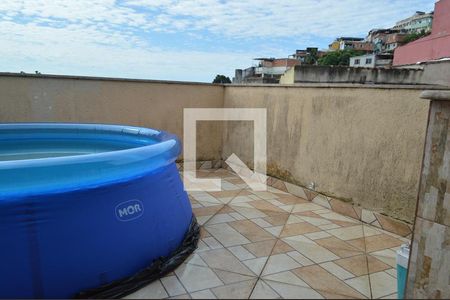 Casa para alugar com 60m², 2 quartos e 1 vagaÁrea externa