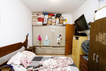 Casa à venda com 277m², 5 quartos e 3 vagasQuarto 2