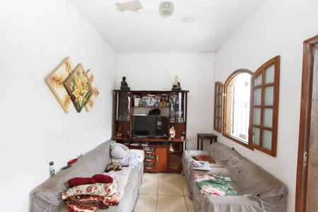 Casa à venda com 277m², 5 quartos e 3 vagasSala