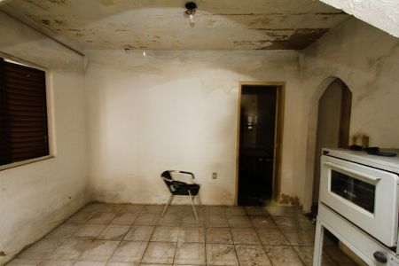 Casa à venda com 277m², 5 quartos e 3 vagasCozinha