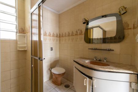 Apartamento à venda com 110m², 2 quartos e sem vagaBanheiro da Suíte