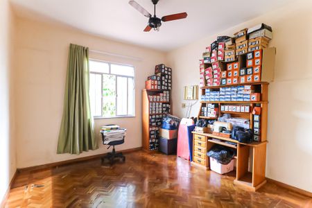 Casa para alugar com 372m², 3 quartos e 5 vagasQuarto 