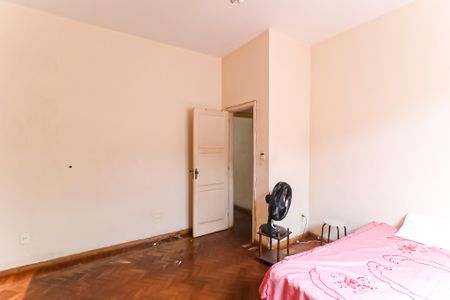 Casa para alugar com 372m², 3 quartos e 5 vagas Casa para alugar com 372m², 3 quartos e 5 vagasQuarto