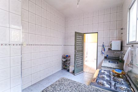 Casa para alugar com 372m², 3 quartos e 5 vagasCozinha