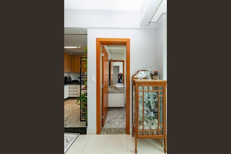 Apartamento à venda com 75m², 2 quartos e 2 vagasLavabo