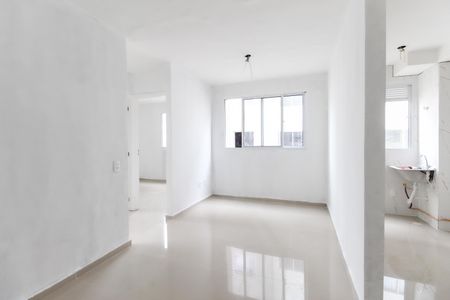 Sala de apartamento para alugar com 2 quartos, 41m² em Fazenda Caguaçu, São Paulo