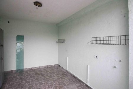 Casa à venda com 161m², 3 quartos e 4 vagas