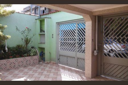 Casa à venda com 161m², 3 quartos e 4 vagasVaranda