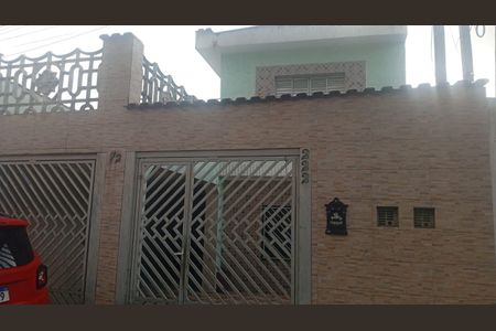 Casa à venda com 161m², 3 quartos e 4 vagasFachada