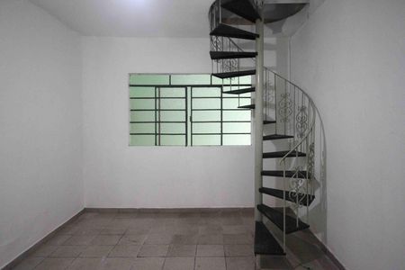 Casa à venda com 1 quarto, 161m² em Vila Antonieta, São Paulo