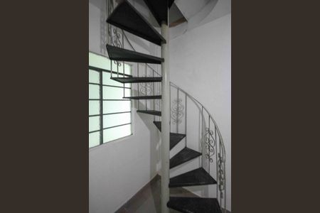 Casa à venda com 161m², 3 quartos e 4 vagas