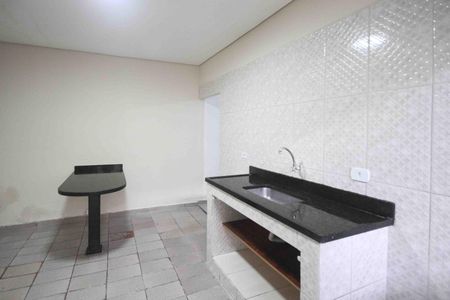 Casa à venda com 161m², 3 quartos e 4 vagas