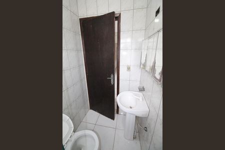 Casa para alugar com 110m², 2 quartos e 1 vagaBanheiro 