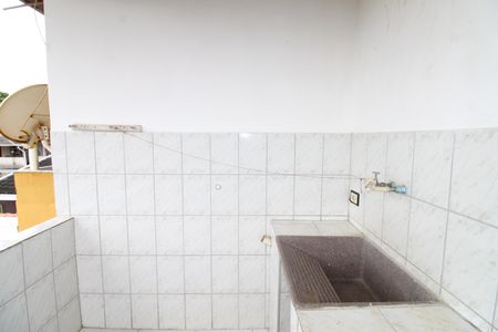 Casa para alugar com 110m², 2 quartos e 1 vagaÁrea de Serviço