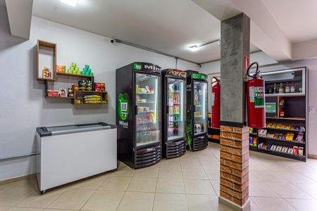 Apartamento à venda com 50m², 2 quartos e 1 vaga Apartamento à venda com 50m², 2 quartos e 1 vagaMIni mercado