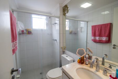 Apartamento para alugar com 140m², 4 quartos e 3 vagasBanheiro do Quarto 2