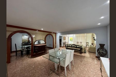 Apartamento à venda com 243m², 3 quartos e 3 vagasSala 2