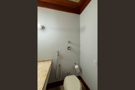 Apartamento à venda com 243m², 3 quartos e 3 vagasLavabo