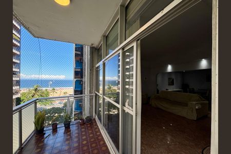 Apartamento à venda com 243m², 3 quartos e 3 vagasVaranda das sala e quartos