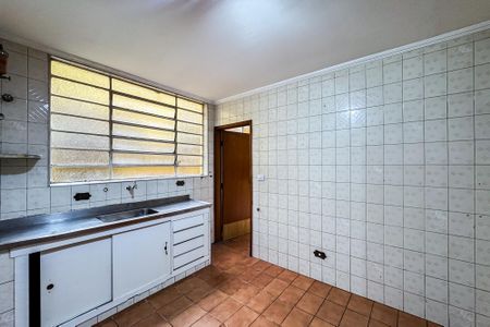 Apartamento para alugar com 117m², 3 quartos e sem vagaCozinha