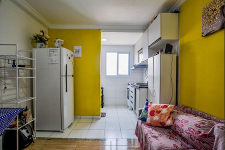 Sala de apartamento para alugar com 2 quartos, 39m² em Jardim Vila Rica, Santo André