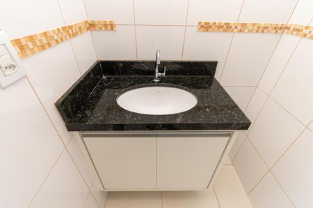 Apartamento para alugar com 35m², 2 quartos e sem vagaBanheiro