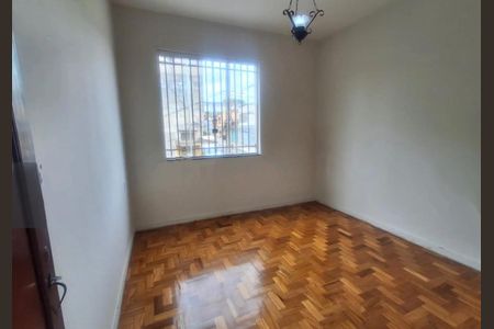 Apartamento para alugar com 3 quartos, 120m² em João Pinheiro, Belo Horizonte