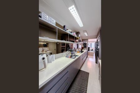 Apartamento à venda com 84m², 2 quartos e 1 vagaCozinha