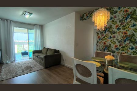 Sala de apartamento para alugar com 1 quarto, 67m² em Recreio dos Bandeirantes, Rio de Janeiro