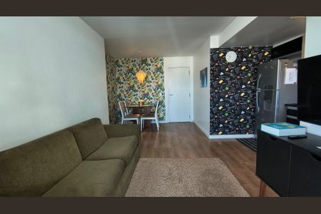 Sala de apartamento para alugar com 1 quarto, 67m² em Recreio dos Bandeirantes, Rio de Janeiro