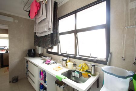 Apartamento para alugar com 152m², 3 quartos e 3 vagasÁrea de Serviço