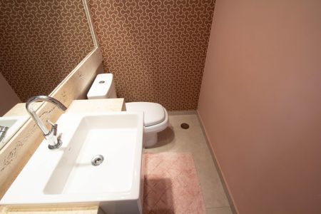 Apartamento para alugar com 152m², 3 quartos e 3 vagasLavabo