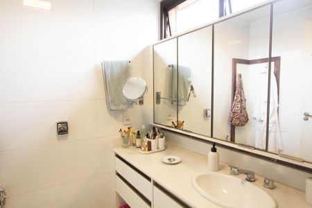 Apartamento para alugar com 152m², 3 quartos e 3 vagasBanheiro da Suíte 