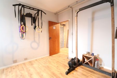 Casa à venda com 240m², 5 quartos e 2 vagasQuarto 2