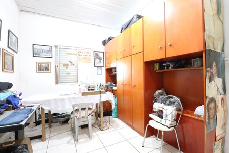 Casa à venda com 240m², 5 quartos e 2 vagasQuarto 5