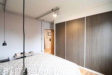 Casa à venda com 240m², 5 quartos e 2 vagasQuarto 3