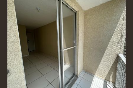 Varanda da sala de apartamento para alugar com 3 quartos, 54m² em Pavuna, Nilópolis