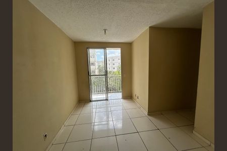 Sala de apartamento para alugar com 3 quartos, 54m² em Pavuna, Nilópolis