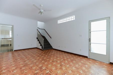 Sala de casa para alugar com 3 quartos, 150m² em Vila Mariza Mazzei, São Paulo