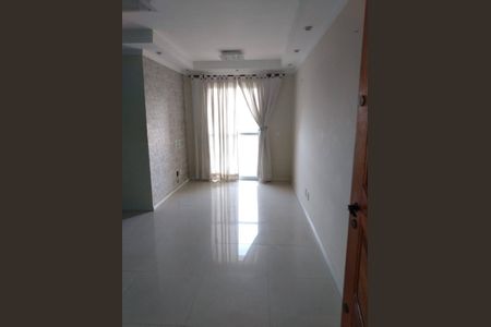 Apartamento à venda com 60m², 3 quartos e 1 vaga Apartamento à venda com 60m², 3 quartos e 1 vagaSala
