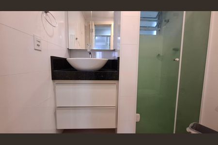 Apartamento à venda com 60m², 3 quartos e 1 vaga Apartamento à venda com 60m², 3 quartos e 1 vagaBanheiro
