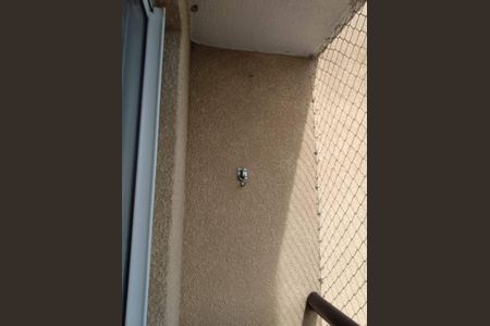 Apartamento à venda com 60m², 3 quartos e 1 vaga Apartamento à venda com 60m², 3 quartos e 1 vagaVaranda