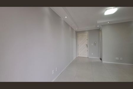 Sala de apartamento para alugar com 3 quartos, 60m² em Parque Erasmo Assunção, Santo André